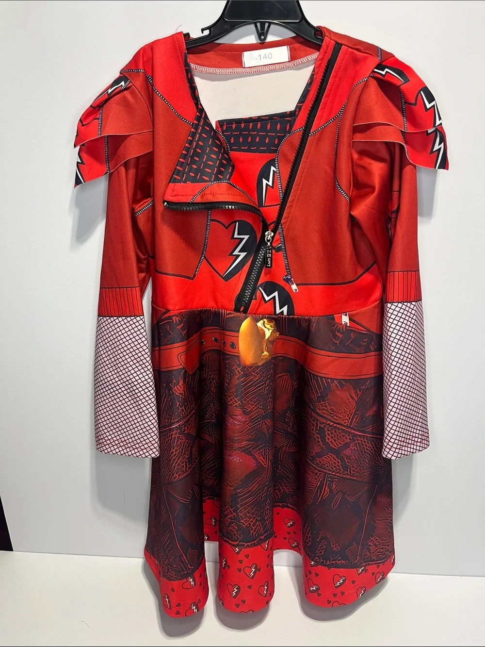 Rise of Red Girls size 8-10 (140) Descendants Costume